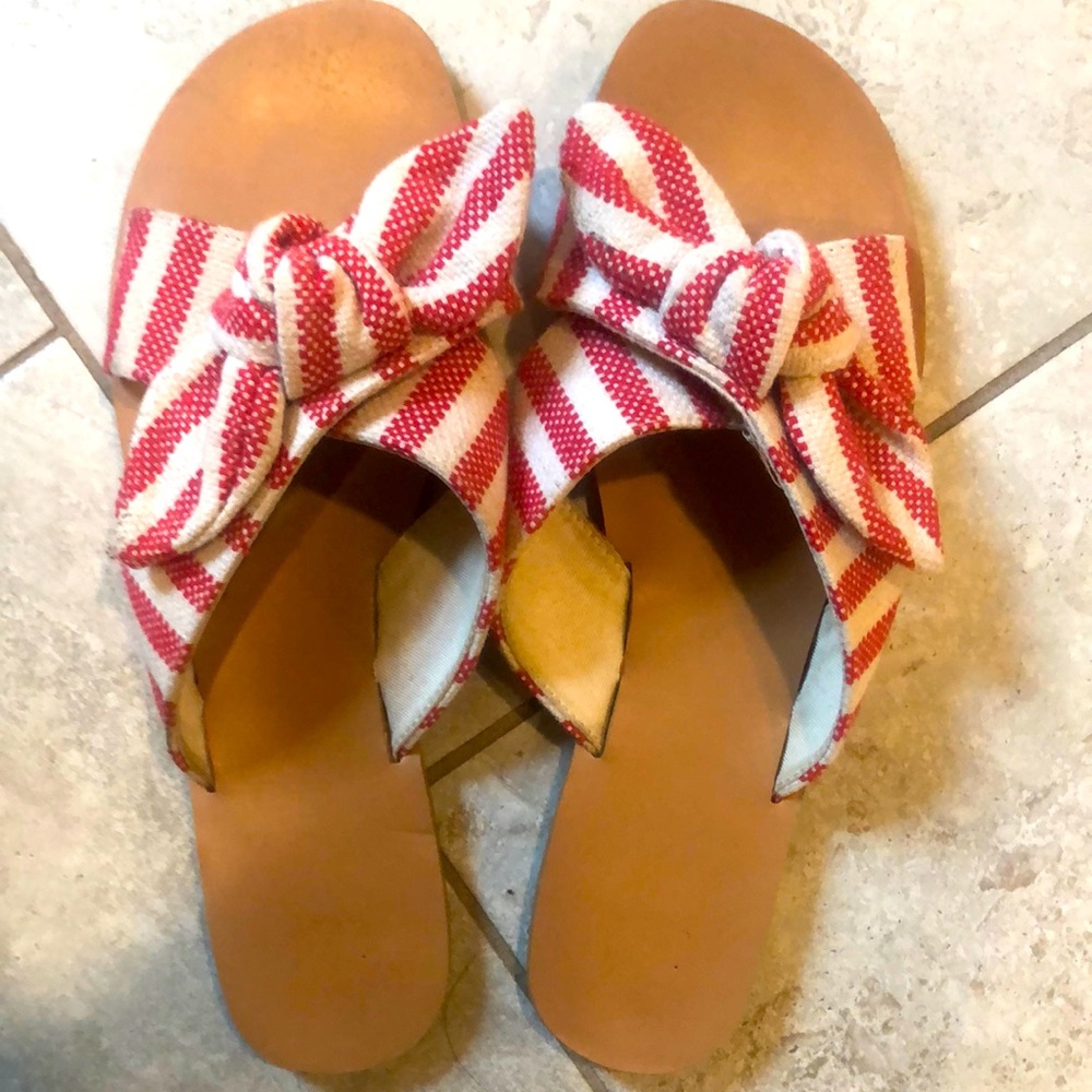 Cute summer sandals!